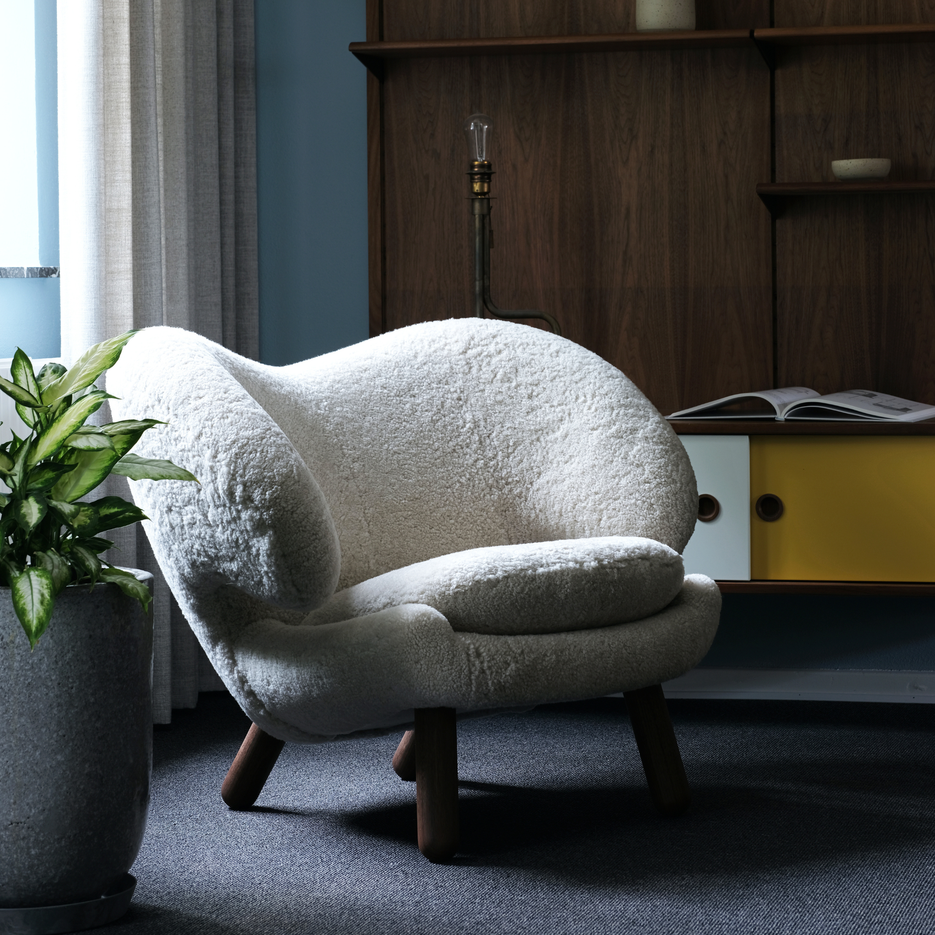 The Pelican Chair Sheepskin
